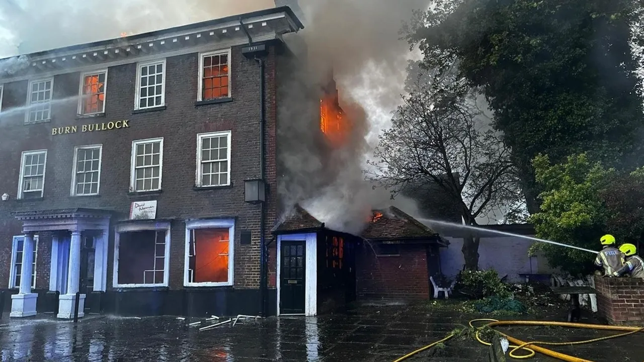 Historic 16th-Century Pub Severely Damaged in London Fire