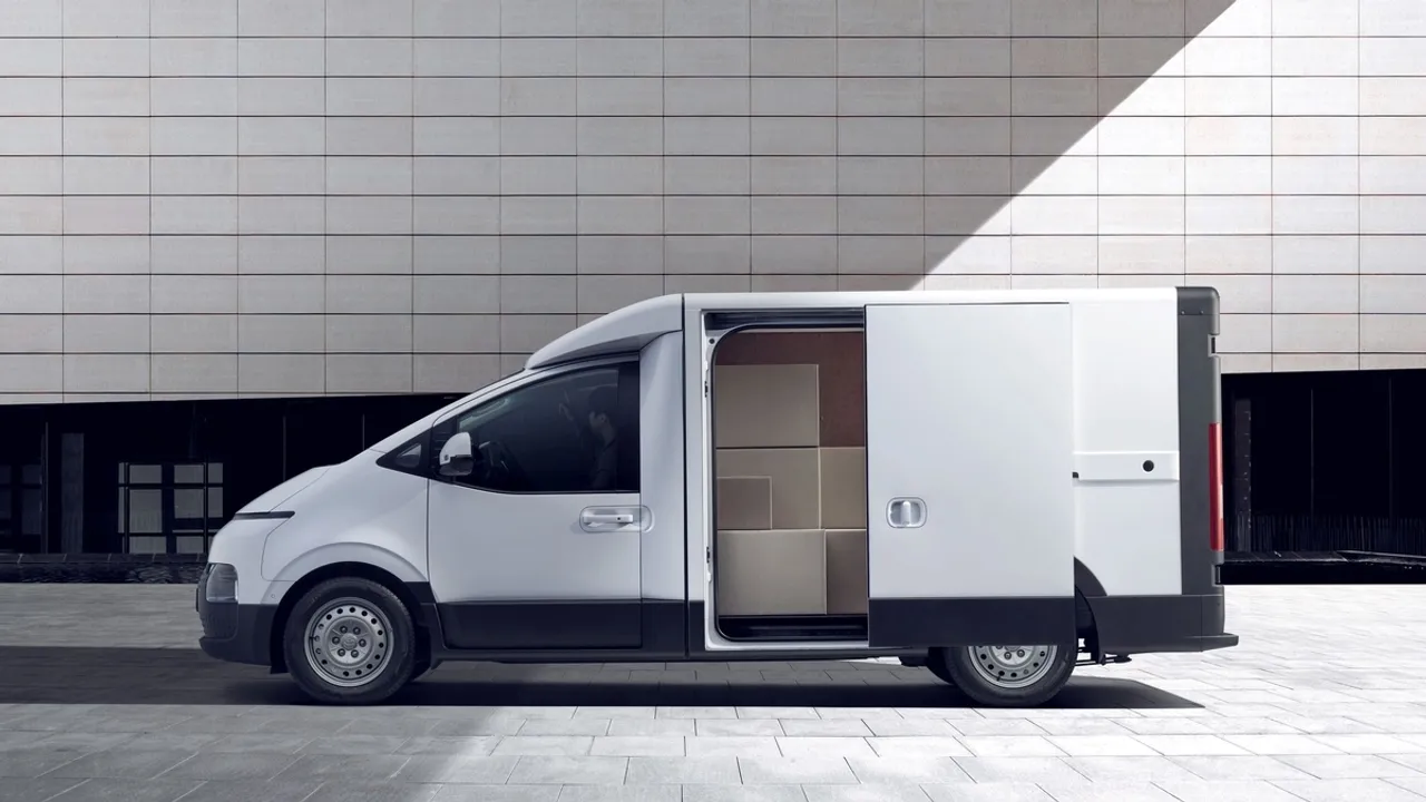 Hyundai Launches New ST1 Electric Commercial Delivery Vehicle