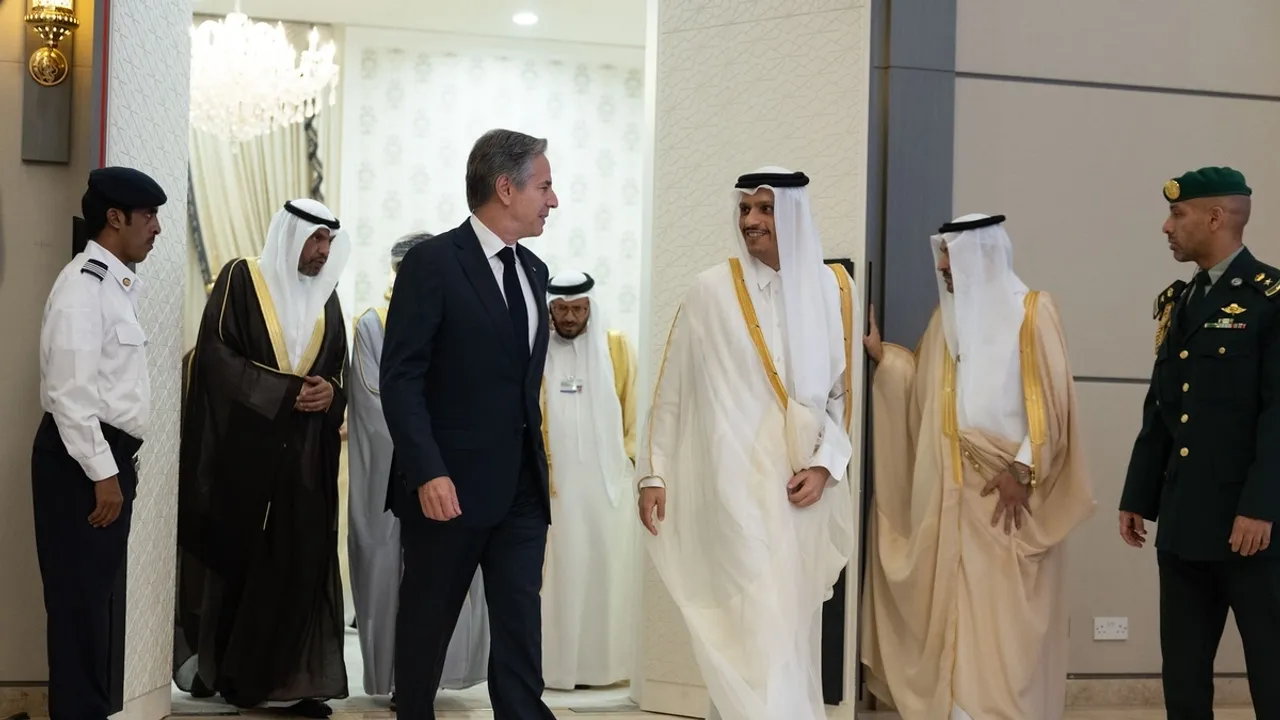 Gulf Cooperation Council Secretary-General Meets Minister of Information to Discuss Media Collaboration