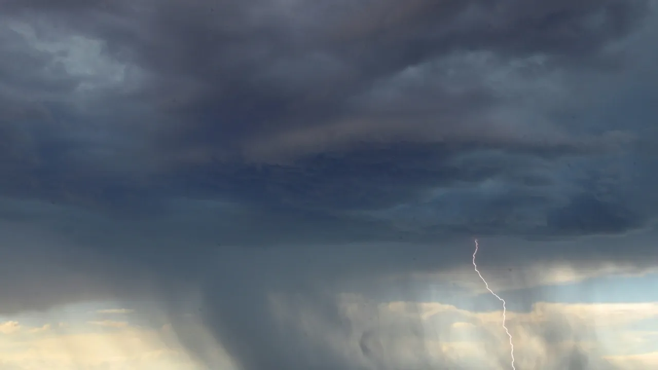 Severe Weather Warning Issued Amid Deadly Storms Across Multiple US States