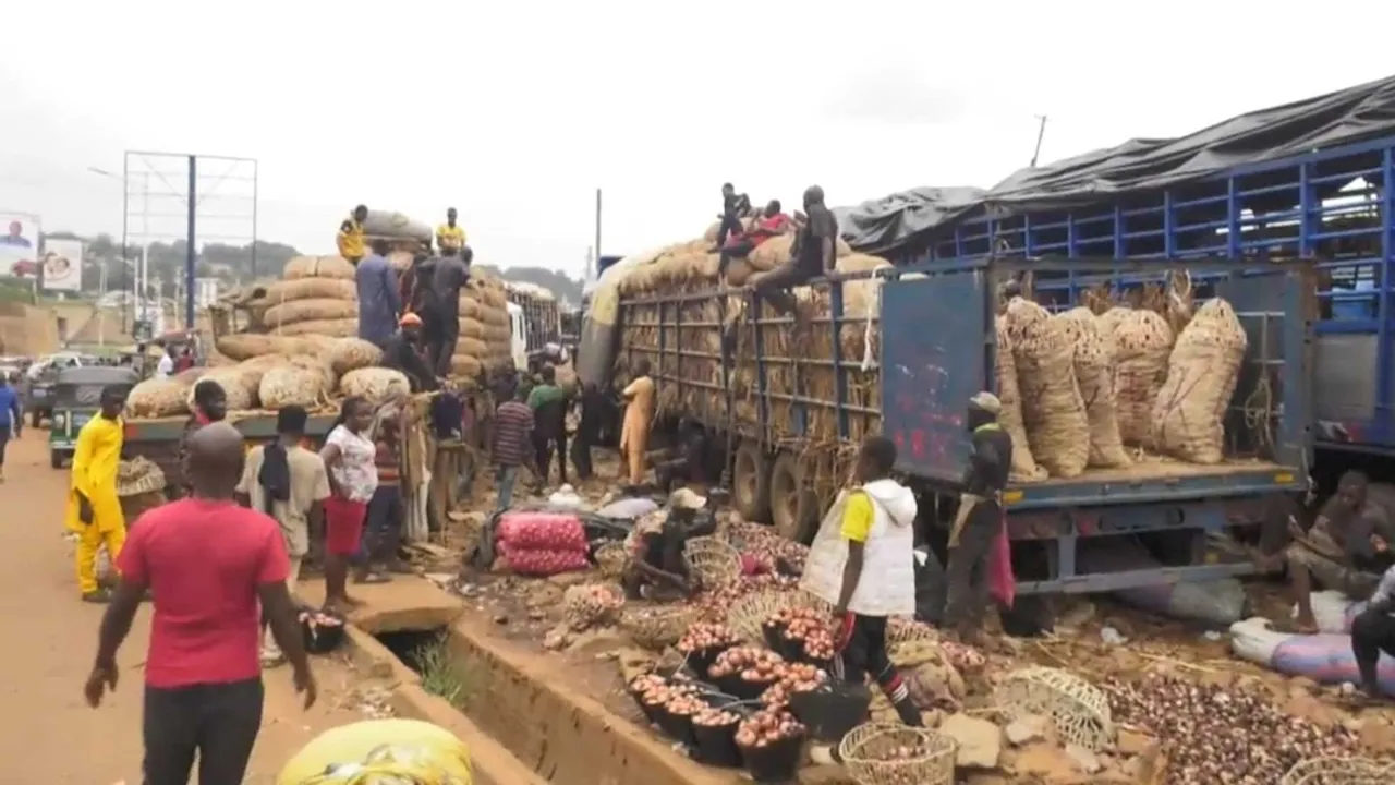 Police and Military Oversee Demolition of Kwadaso Onion Market in Ghana Amid Rising Tensions