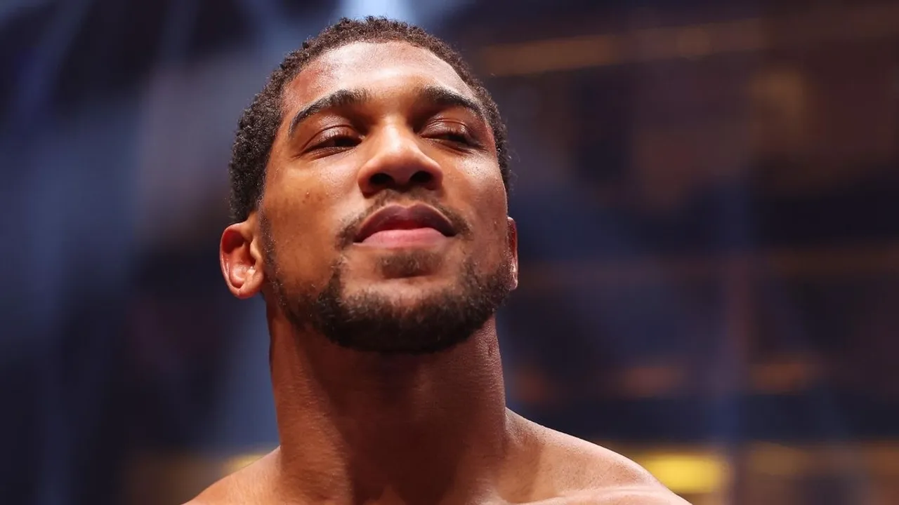 Anthony Joshua Announces September Return, Targets Heavyweight Title Fights