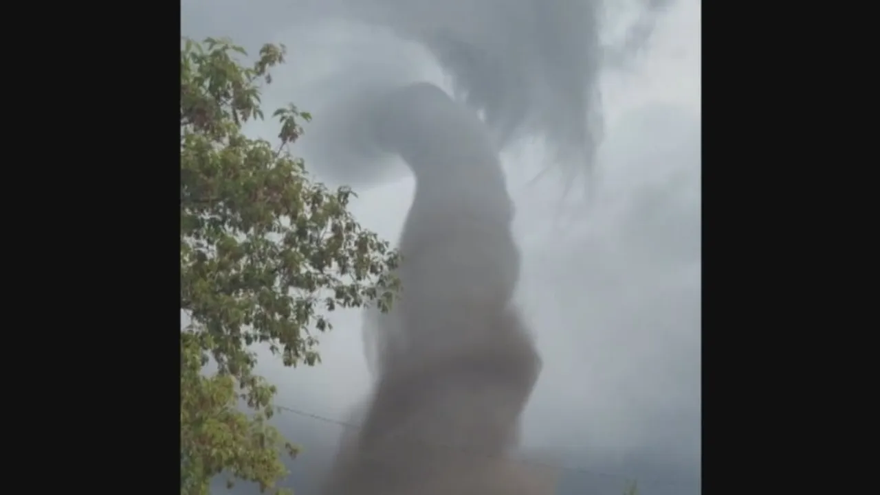 Possible Tornado Touches Down Near Edberg, Alberta, Prompting Tornado Watch