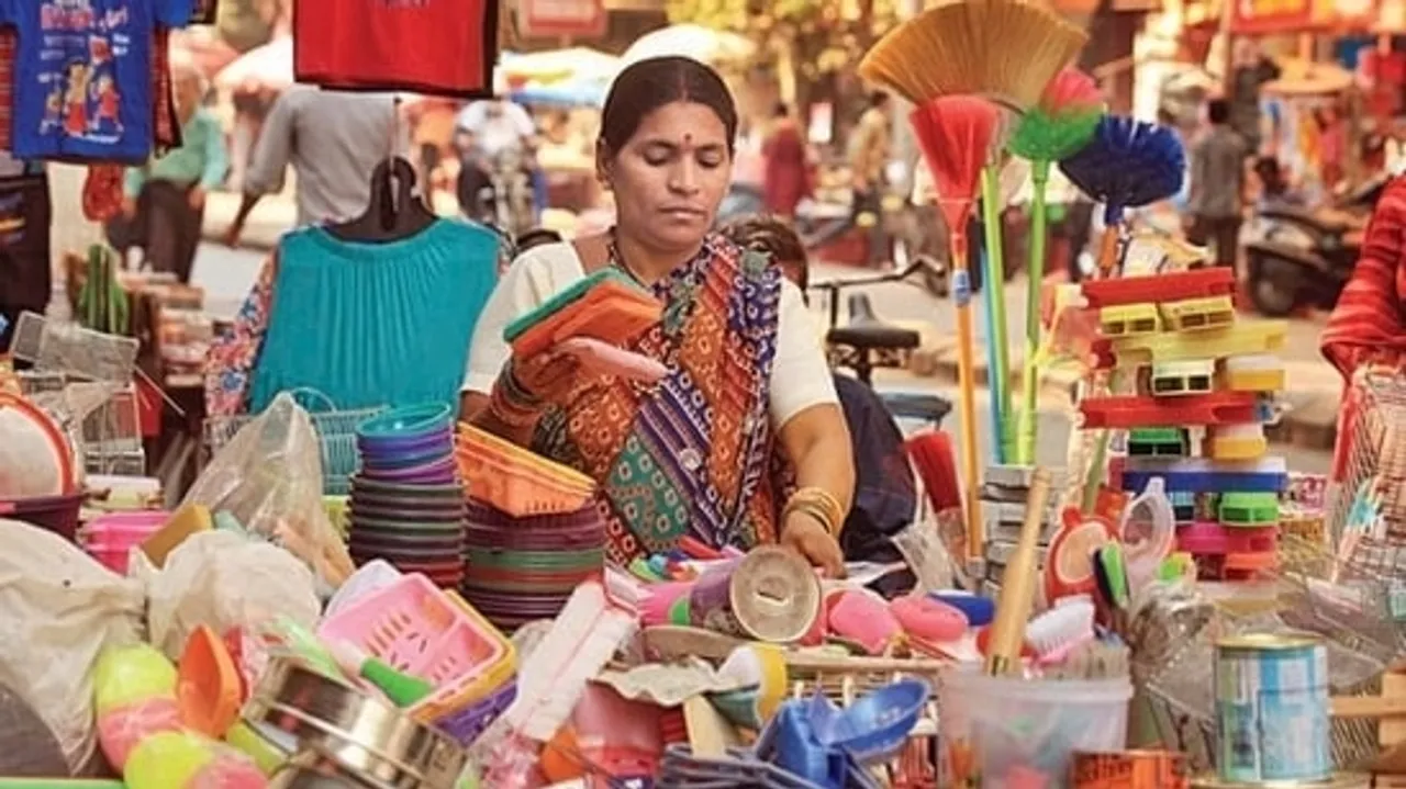 Bombay High Court Urges BMC to Develop Policy for Unlicensed Street Vendors