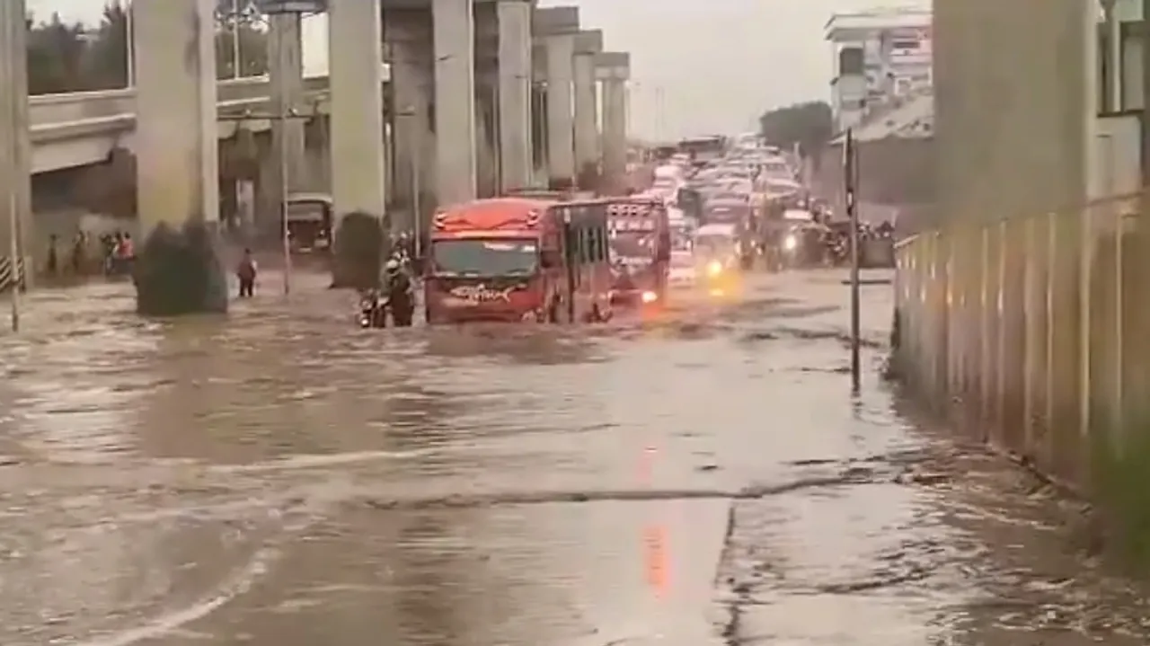 Severe Flooding Paralyzes Transport on Eastern Bypass in Nairobi, Kenya