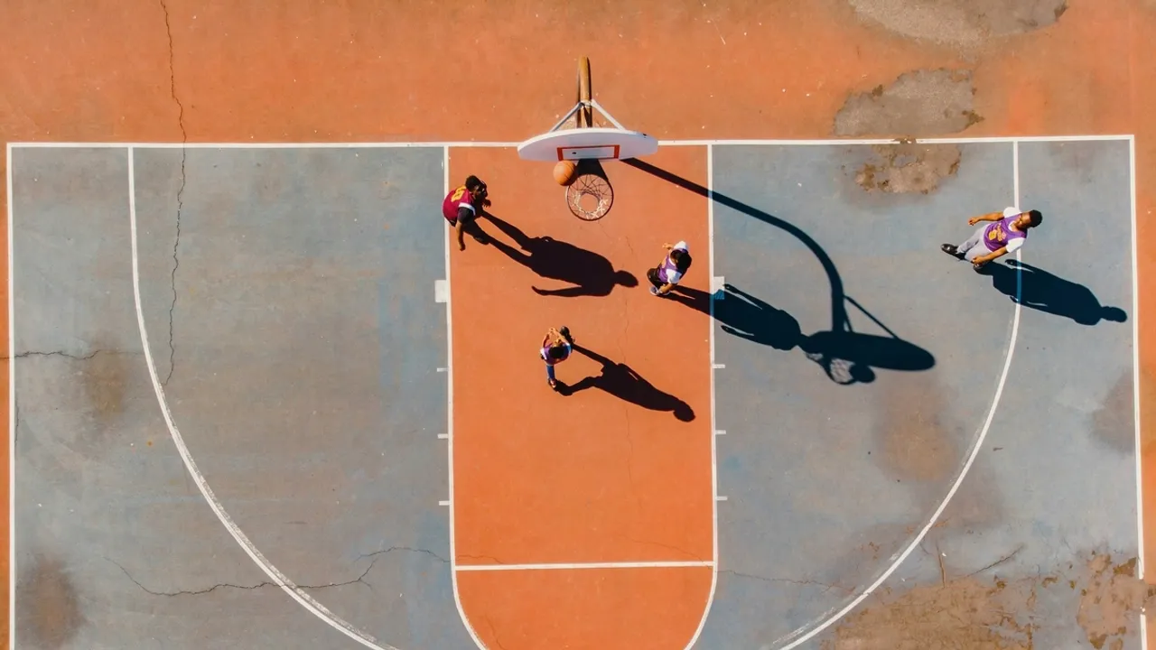 Gayatri Gopichand's LightningFast Racquet Change Shines at Singapore