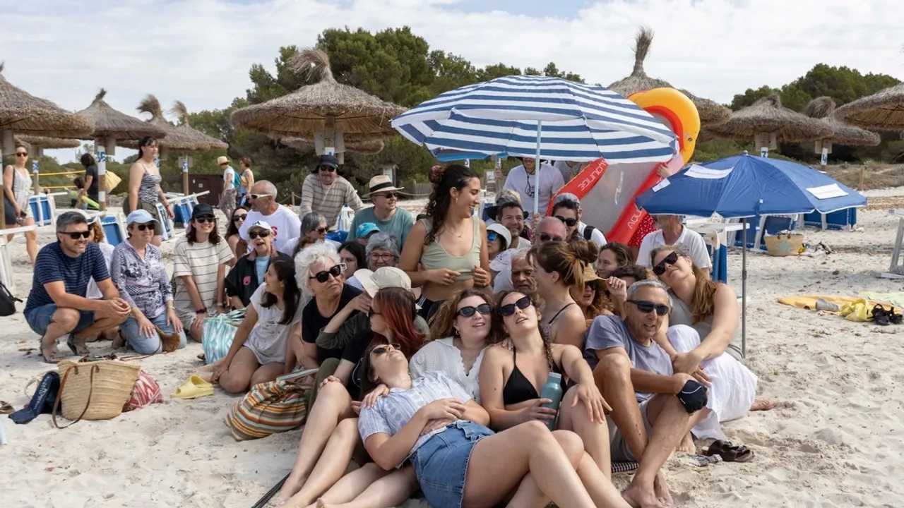 Mallorca Locals Protest Overtourism on Sa Rapita Beach, Respond to Vox Comments