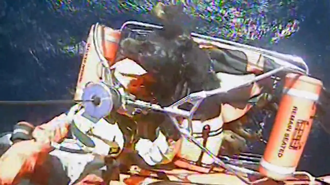 Man and Two Dogs Rescued from Sinking Boat off Oregon Coast