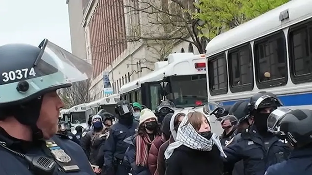 Pro-Palestine Protesters Clash with Police Outside Sen. Schumer's Home, 100 Arrested