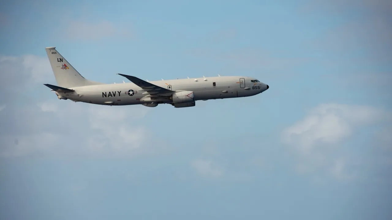 U.S. P-8A Poseidon Aircraft Transits Taiwan Strait Amid Tensions
