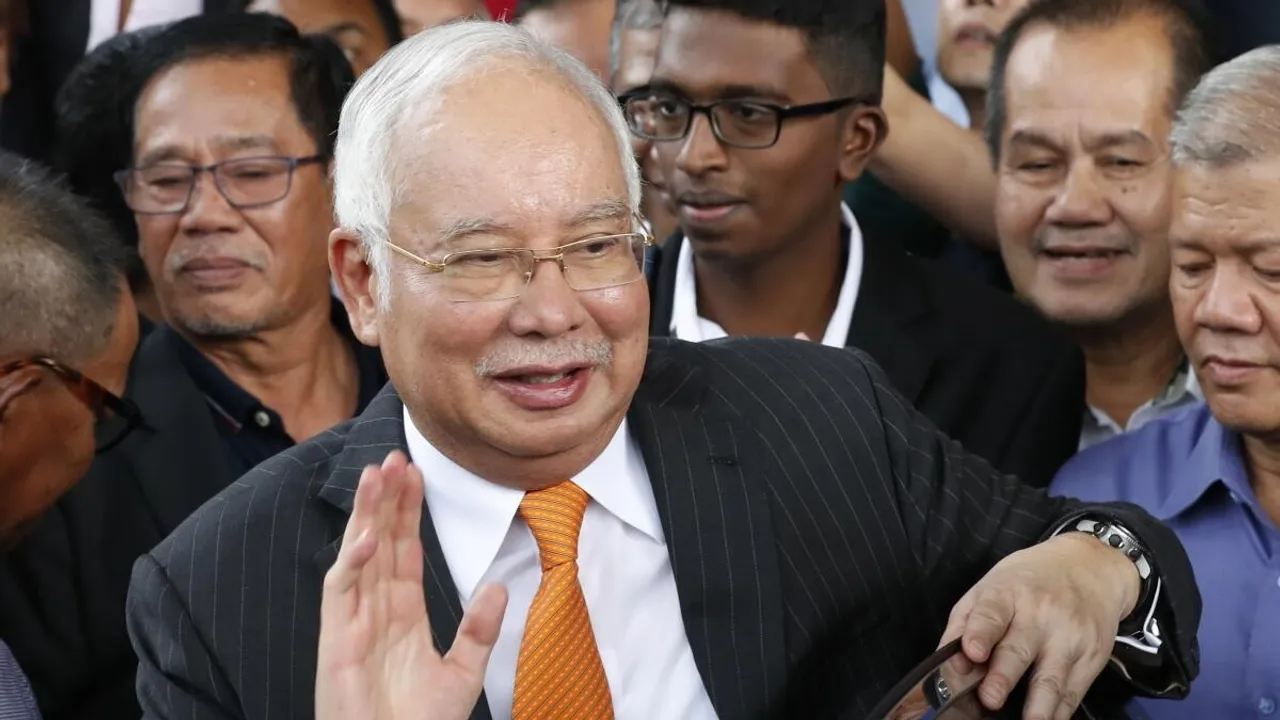 MACC Officer Testifies She Didn't Ask Najib About $700 Million Transfer to Jho Low-Linked Entity in 1MDB Trial