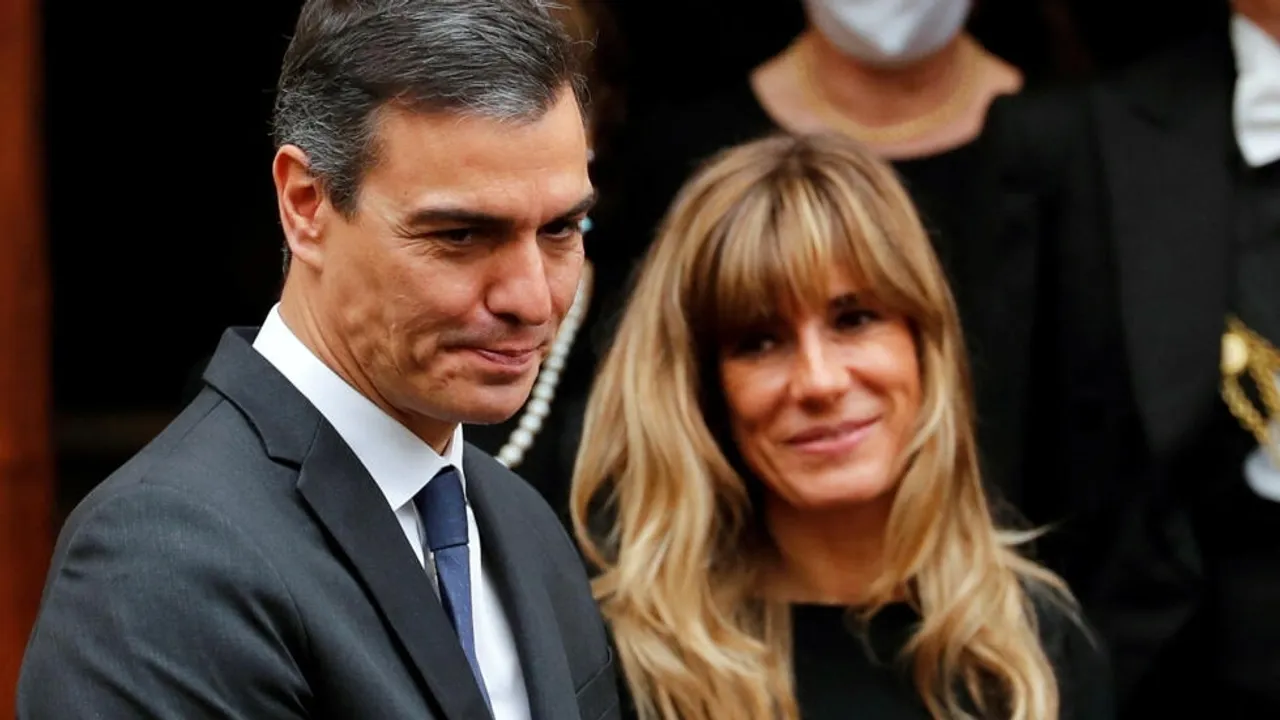 Spain's PM Sanchez Decides to Stay in Office Amid Corruption Probe Targeting Wife