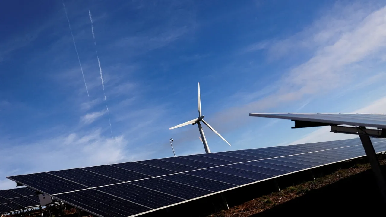 Colombian President Announces $3 Billion UK Investment in Renewable Energy