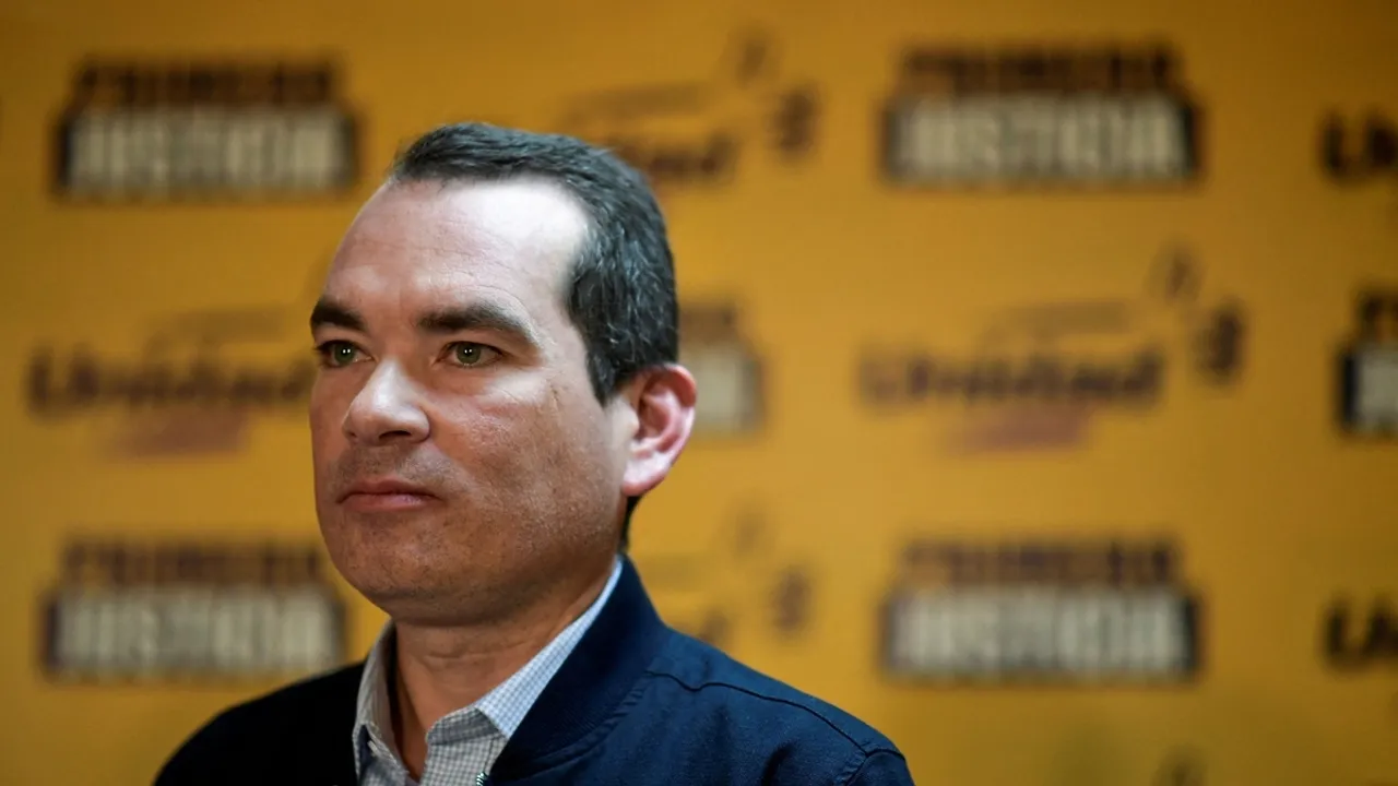 Venezuelan Opposition Politician Vows to Continue Electoral Route Despite Disqualification