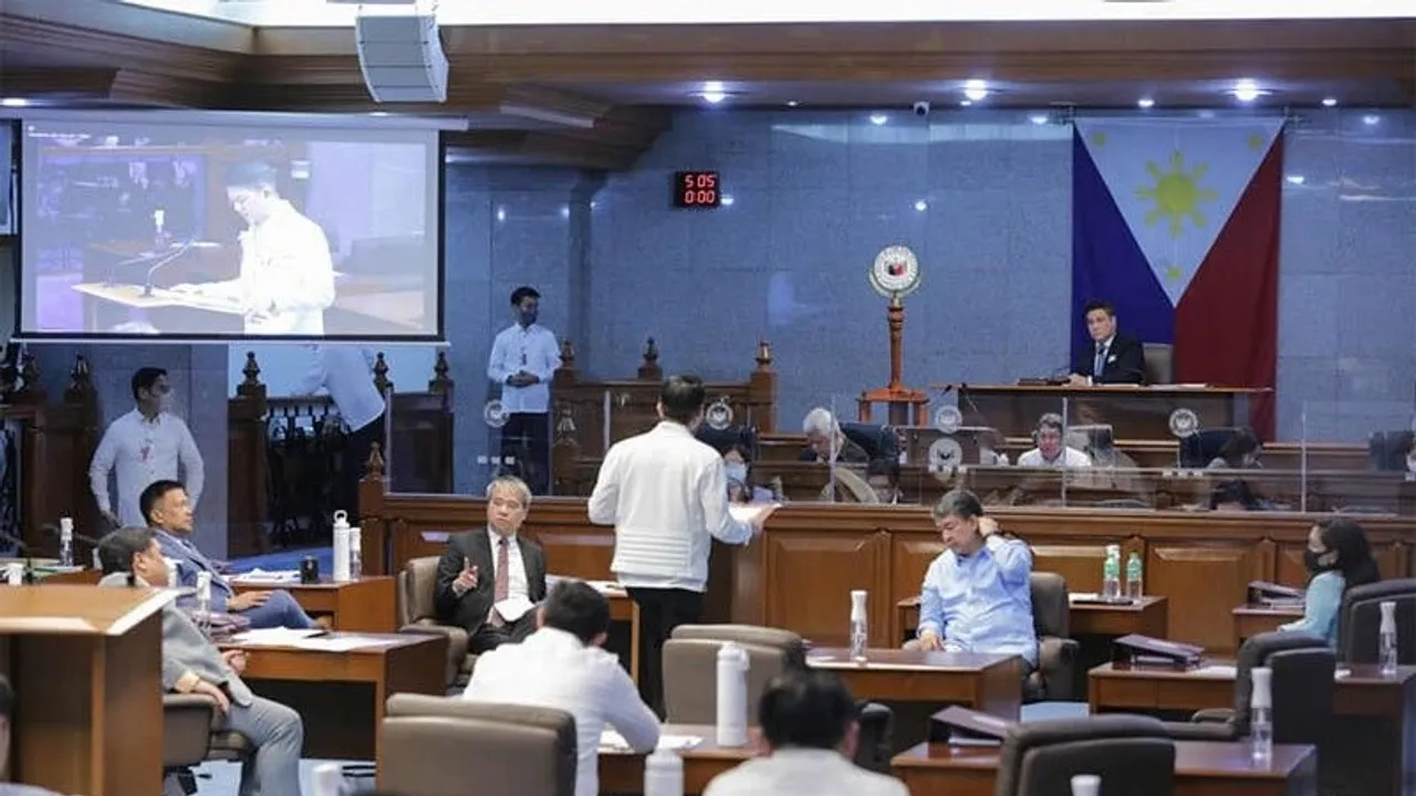 Senate Probes Readiness of Philippine Media for War Reporting
