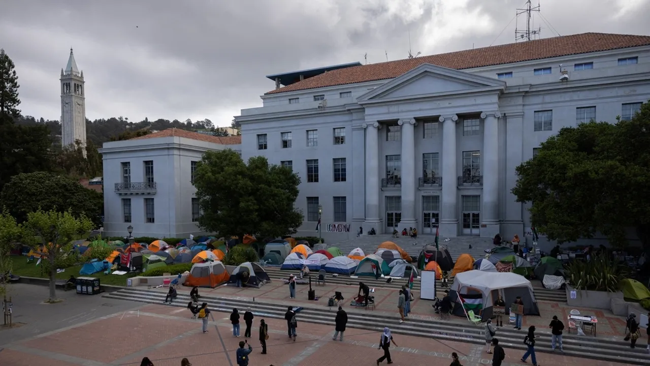 Violence Erupts at UC Berkeley Gaza War Protest Encampment