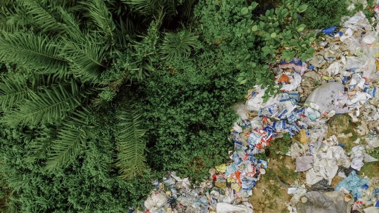 160 Financial Companies Urge Global Treaty to End Plastic Pollution Ahead of Canada Talks