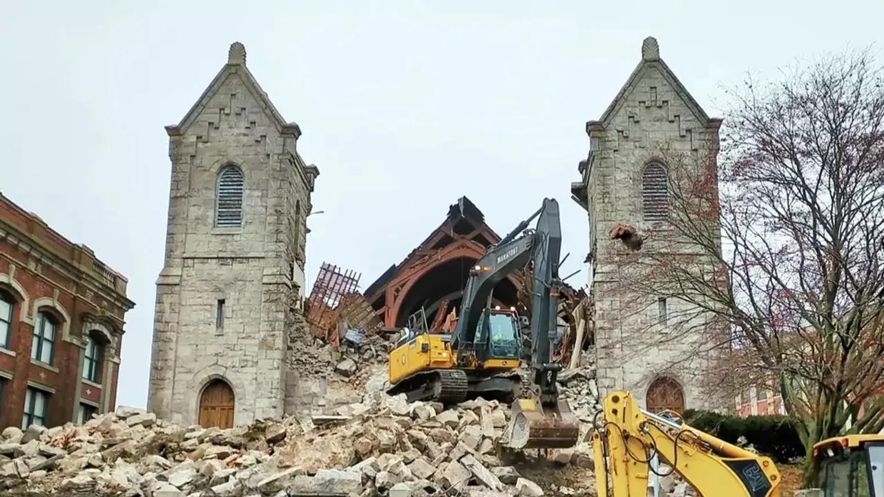 Partial Collapse of Historic Connecticut Church Prompts Search and Rescue  Efforts
