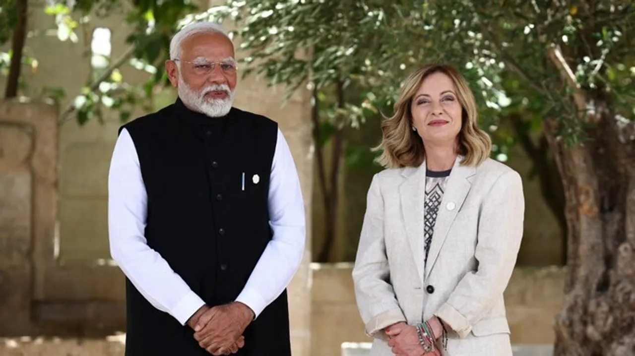 PM Modi receives a warm welcome from Italian PM Giorgia Meloni. 