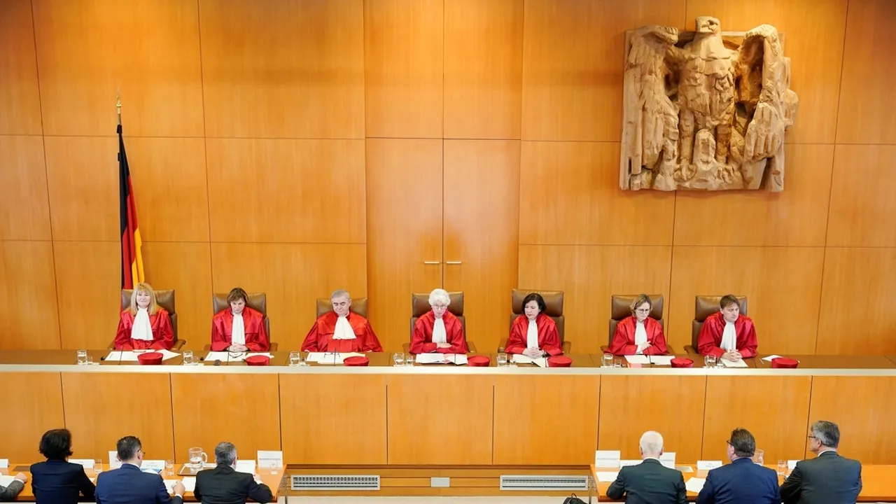 German Court Weighs Electoral Law Changes Impacting Bundestag Composition