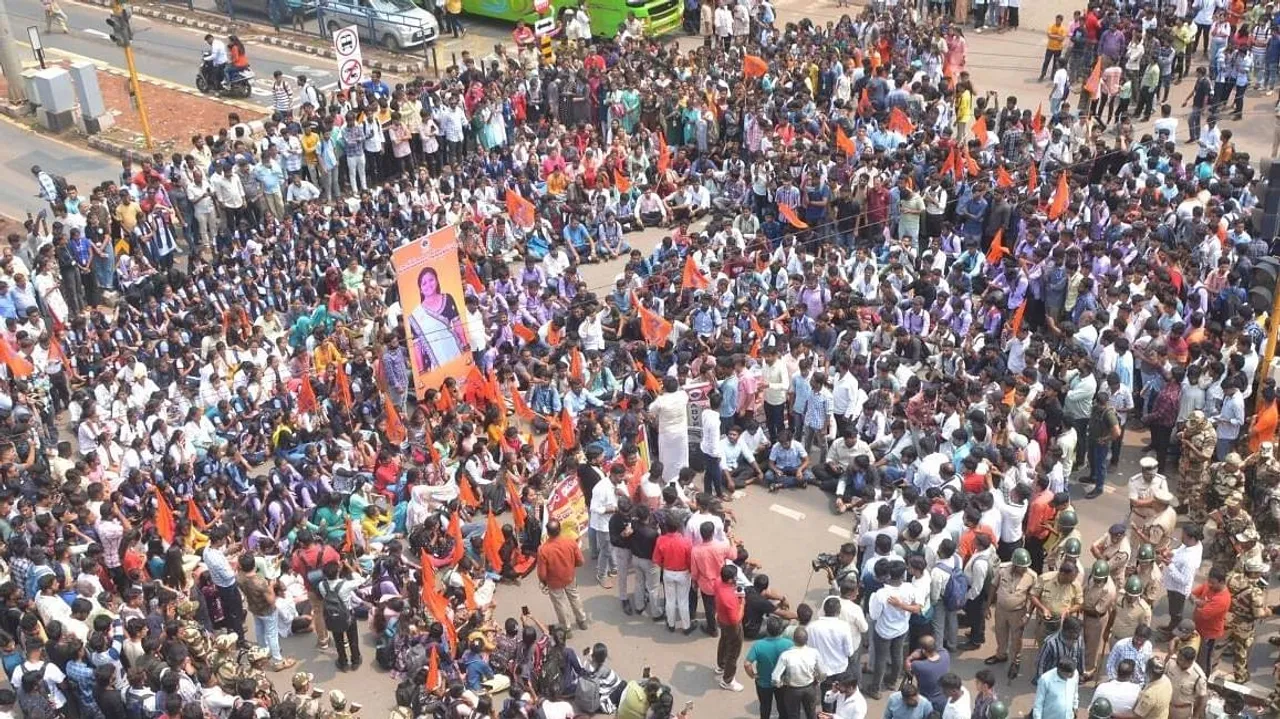 Protests Erupt After College Student Stabbed to Death in Hubballi