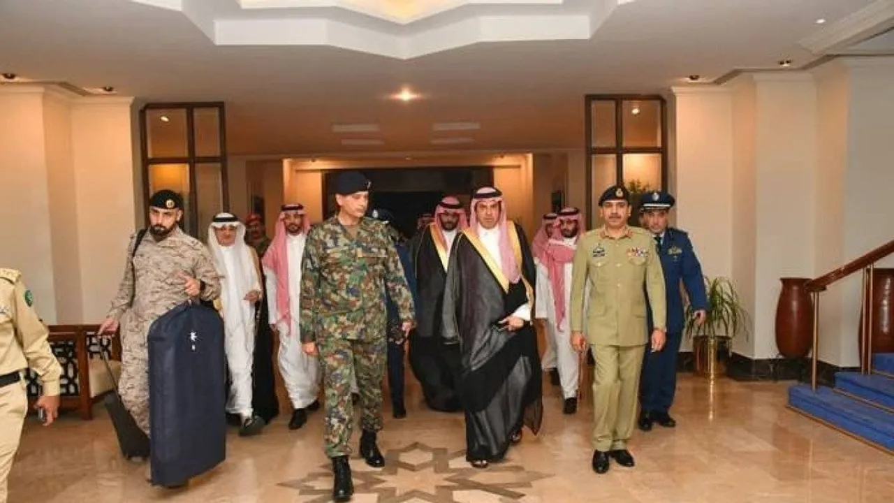 Saudi Defense Minister Visits Pakistan to Boost Military Ties