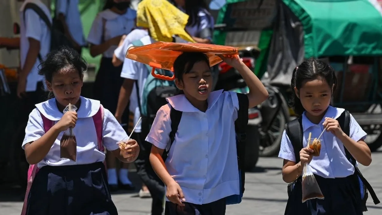Philippines Suspends Classes as Record Heat Wave Grips Southeast Asia