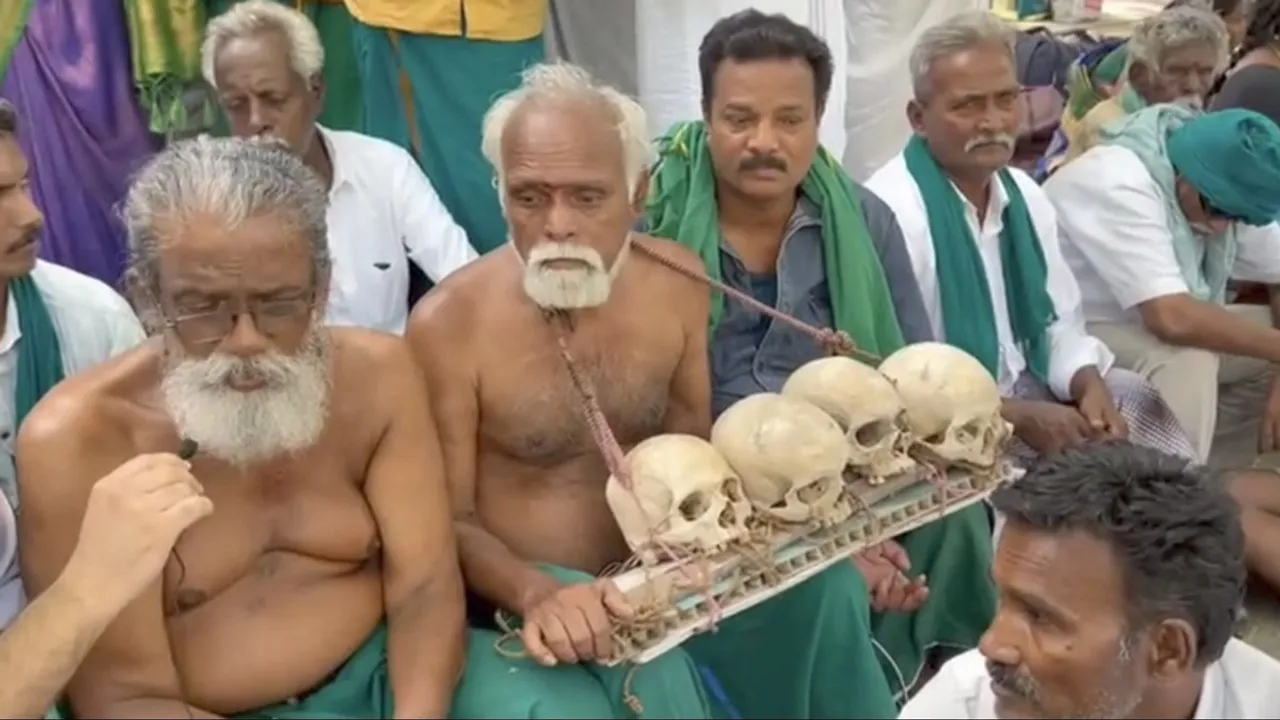 Tamil Nadu Farmers Protest in Delhi, Threaten to Contest Against PM Modi