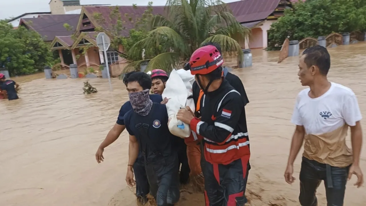 Deadly Floods and Landslides Hit South Sulawesi, Indonesia