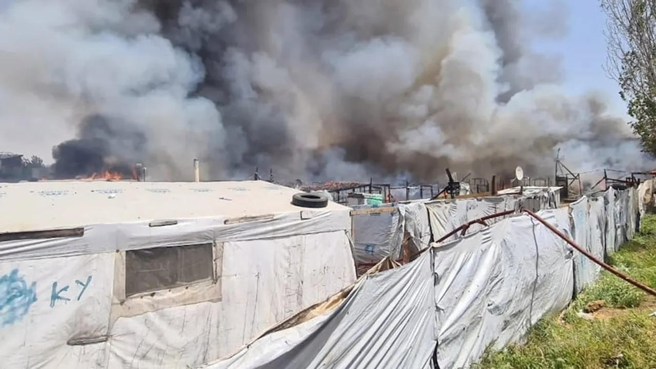 Fire Destroys Syrian Refugee Camp in Eastern Lebanon, Leaving Hundreds Homeless
