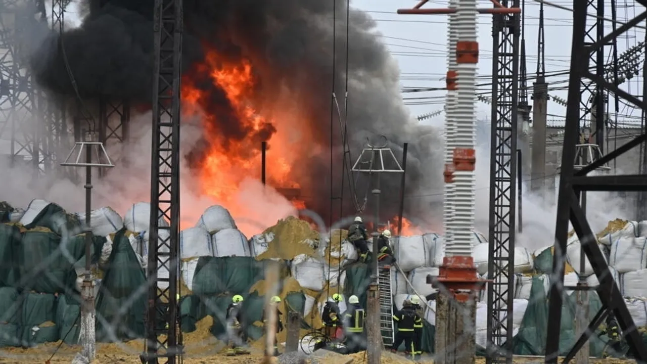 Russian Strikes Damage Energy Facilities in Three Ukrainian Regions, Injuring One Worker