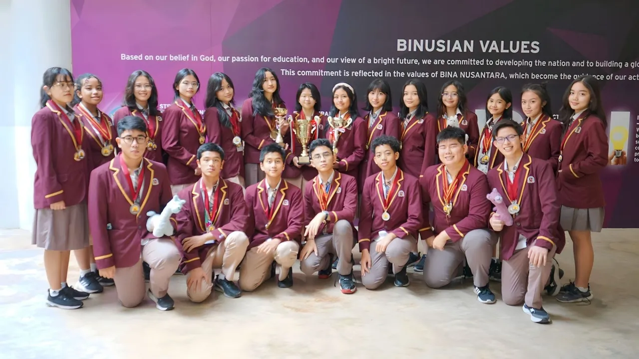 BINUS SCHOOL Bekasi Students Shine at World Scholars Cup 2023, Winning 29 Medals
