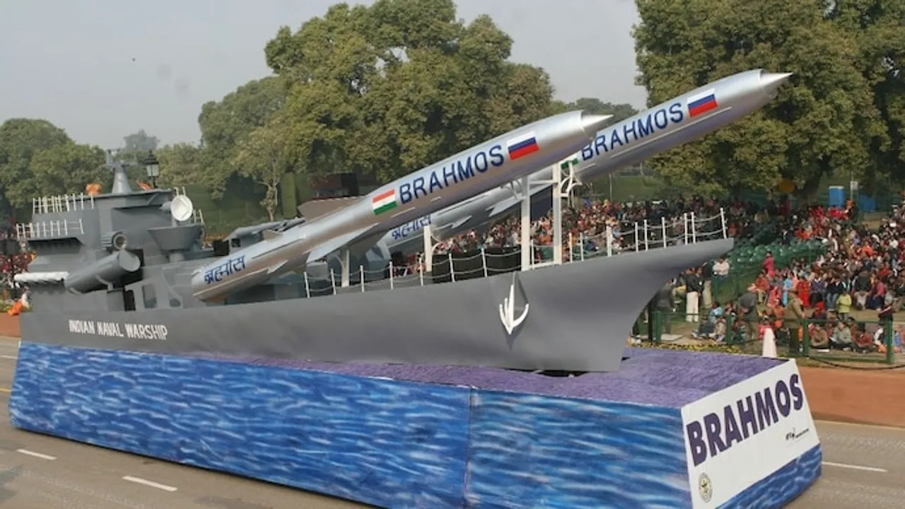 India Delivers First Batch of BrahMos Missiles to Philippines in $375 Million Deal