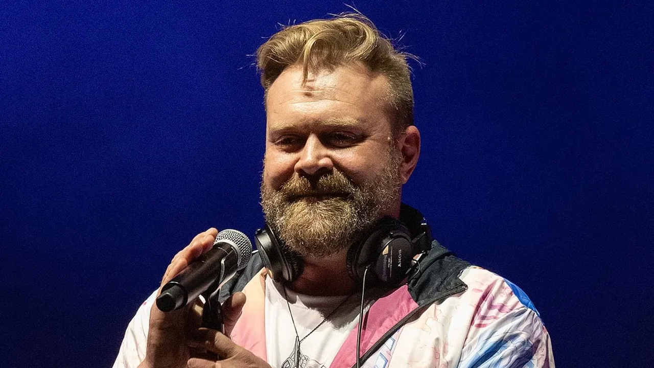 Daniel Bedingfield Opens Up About His Sexuality During London Palladium Performance