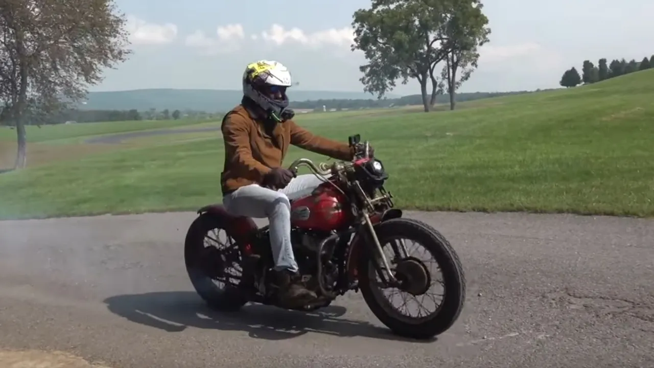 YouTuber Bikes and Beards Tests 1942 HarleyDavidson WLA on 200Mile Ride