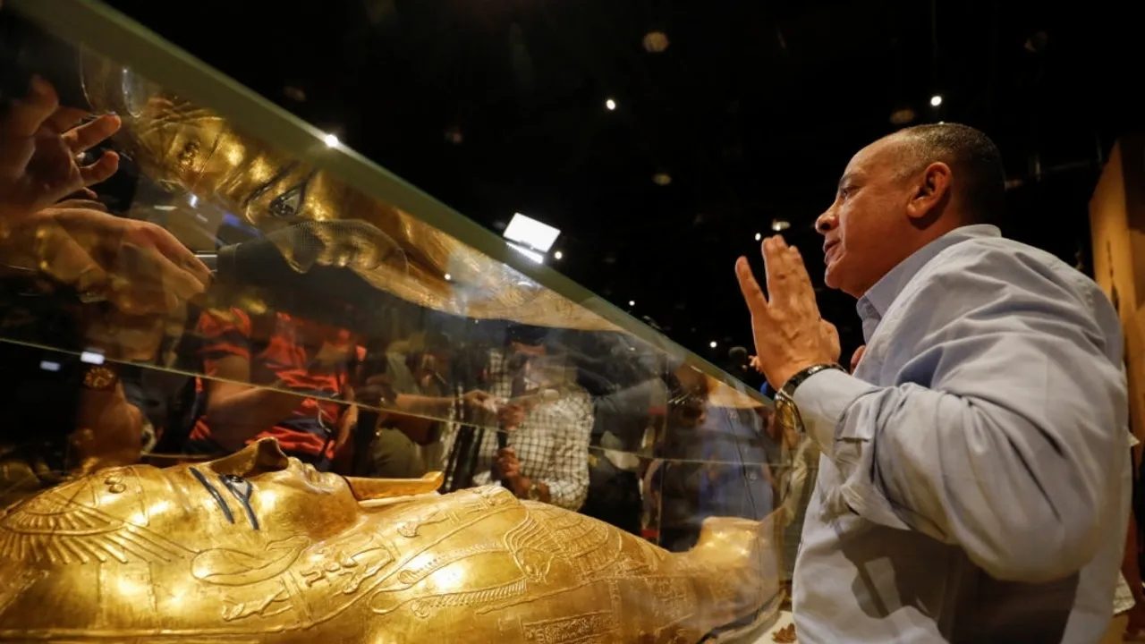 Manhattan DA Returns 10 Antiquities Worth $1.4 Million to Egypt