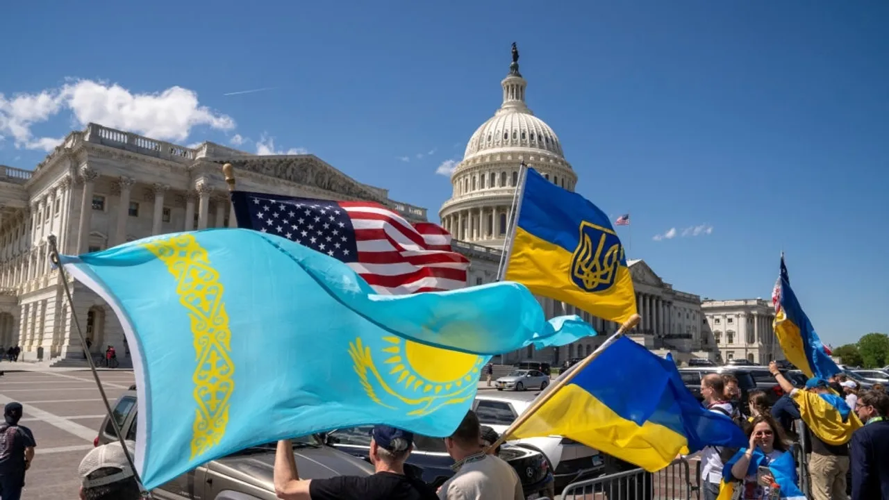 US Approves $61 Billion Ukraine Aid Package as War Enters Second Year