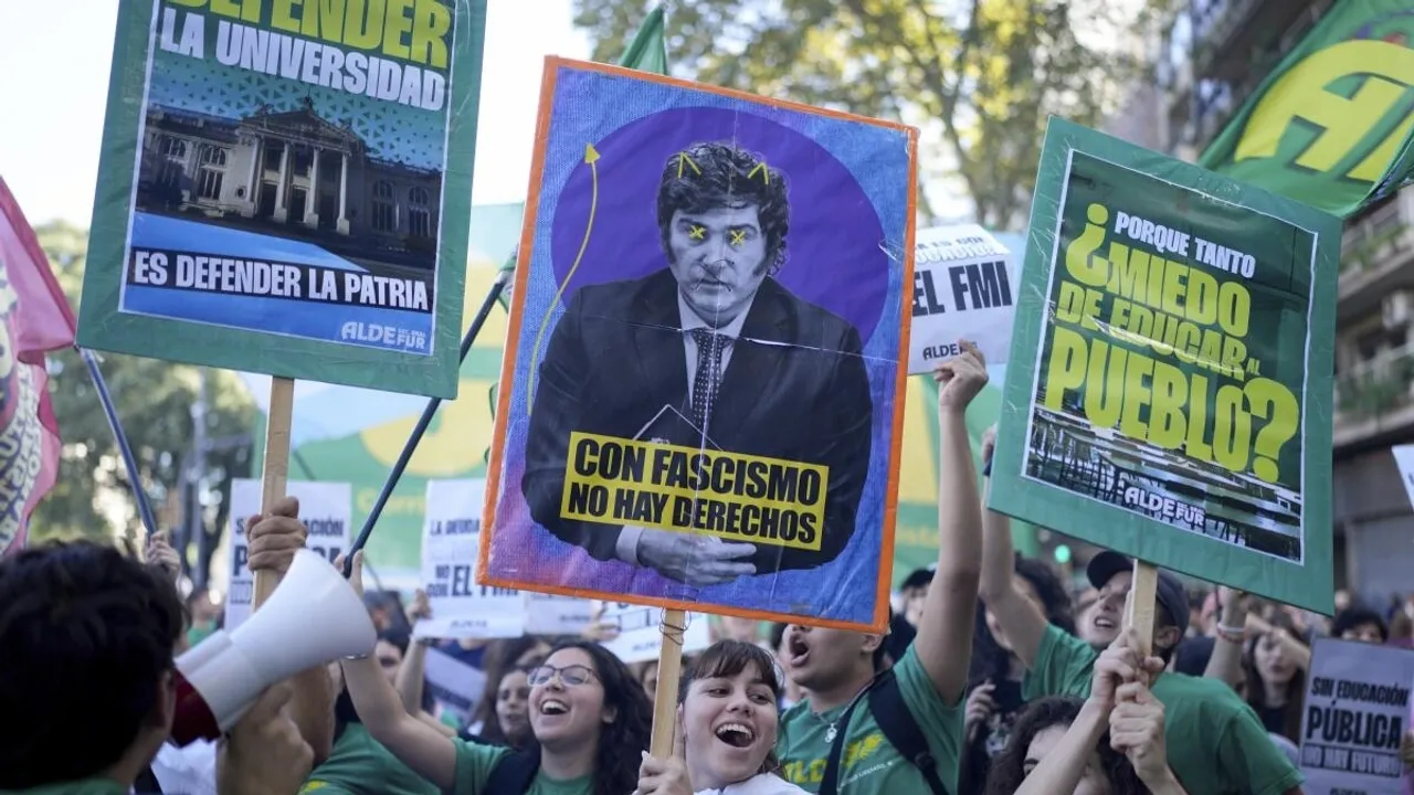 Massive Protest in Buenos Aires Against Government's Economic Policies
