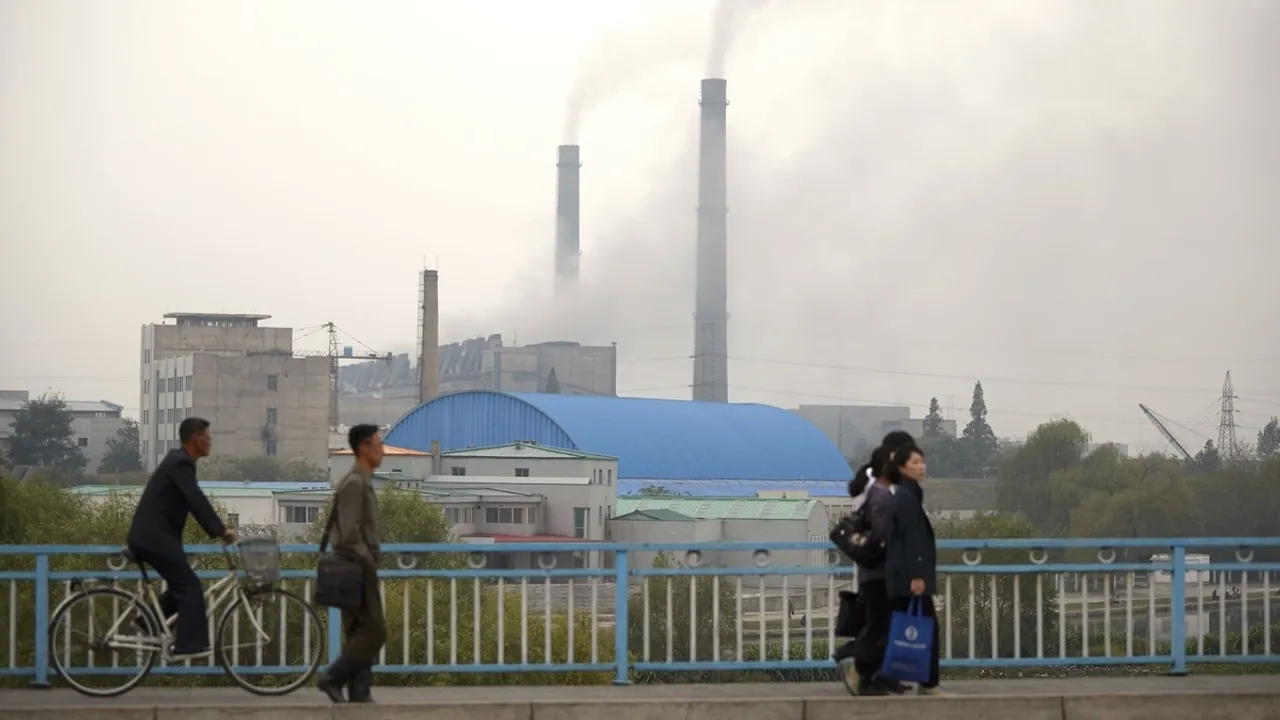 North Korea Expands Pyongyang Coal Power Plant to Address Electricity Shortages