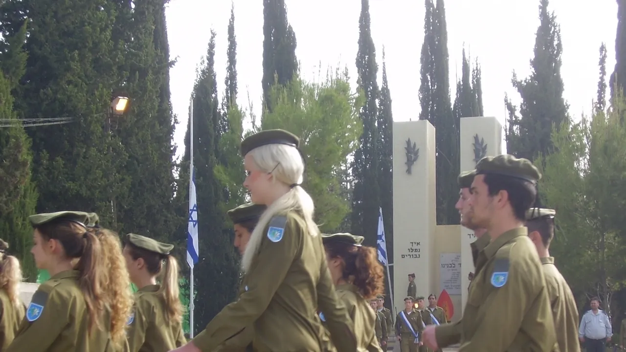 Israel Mourns Fallen Soldiers and Terror Victims on Yom HaZikaron