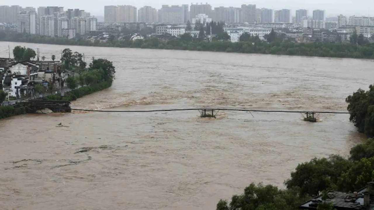 Recent heavy rainfall has triggered deadly floods in southern Chin claiming at least 38 lives. 