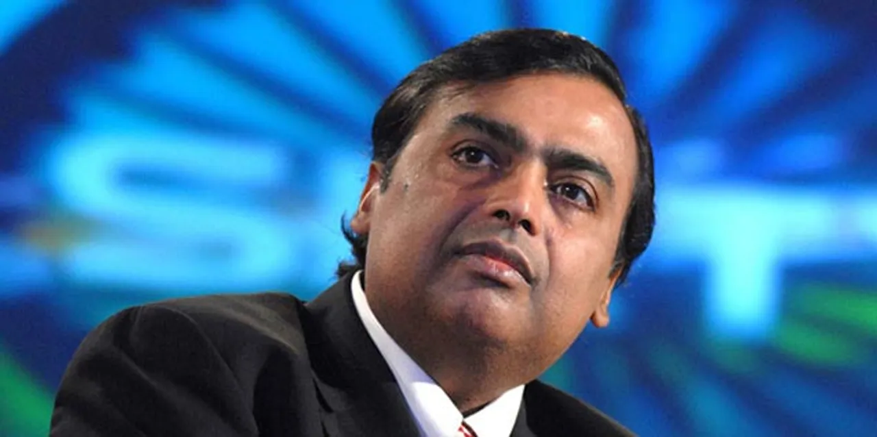 SG rubbishes CAG’s claims, says no favor to RIL by DoT