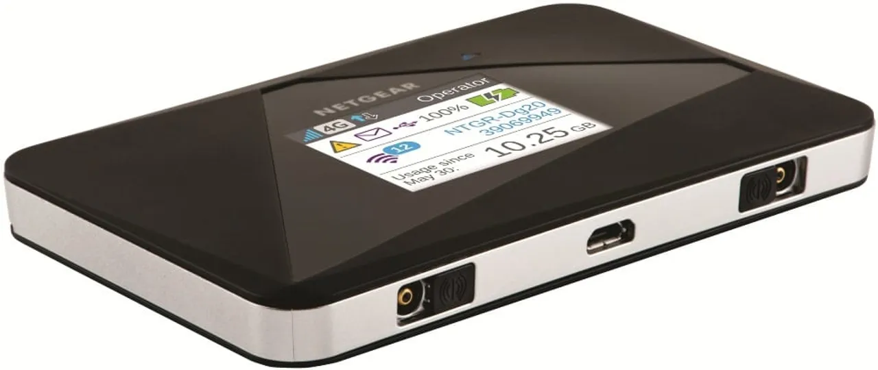 Connect upto 15 devices on the go with Netgear 4G LTE Mobile Hotspot