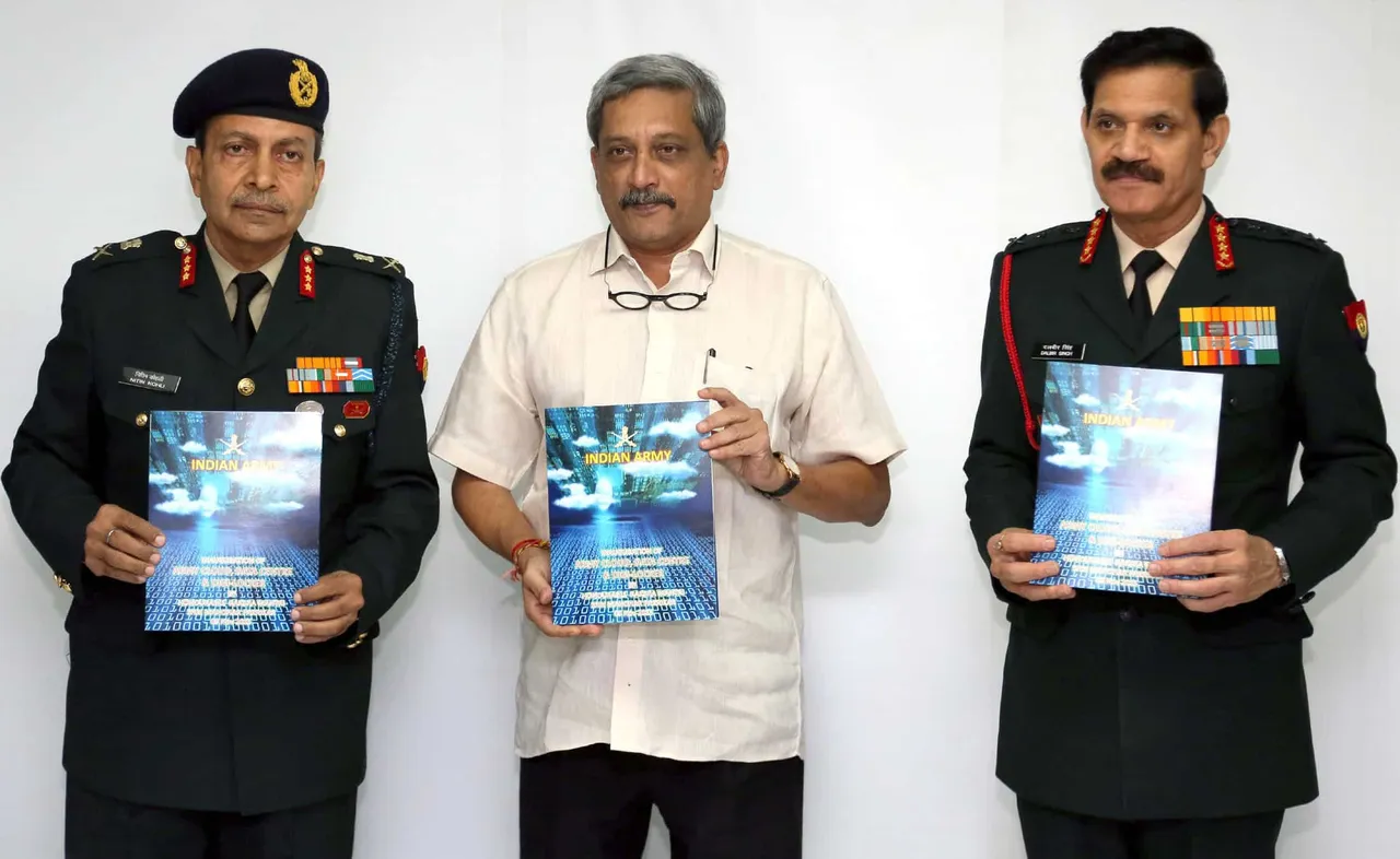 Manohar Parrikar launches Army cloud, data centre & digi-locker for Indian Army