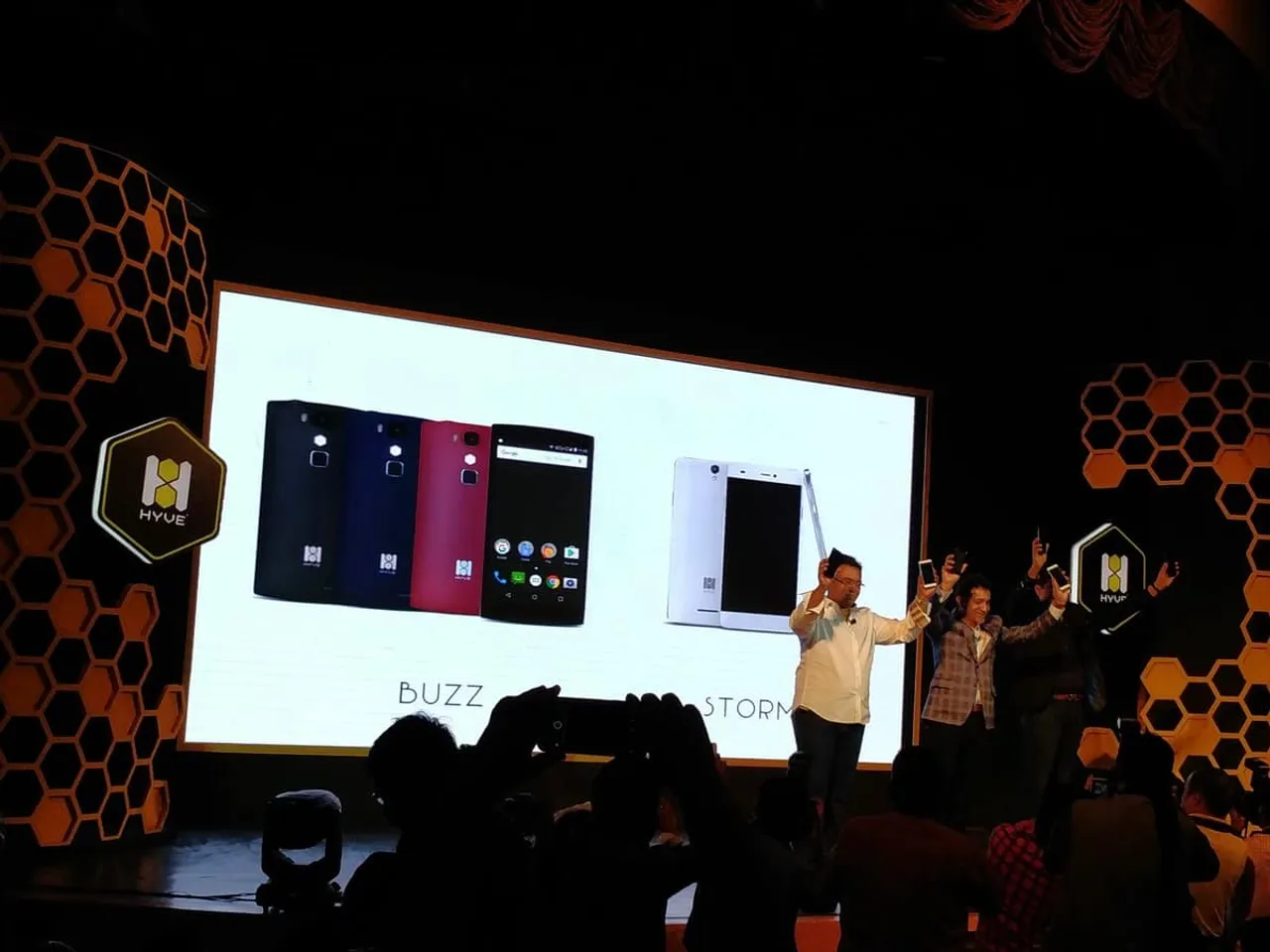 Hyve launches two android-based smartphones in Indian Market