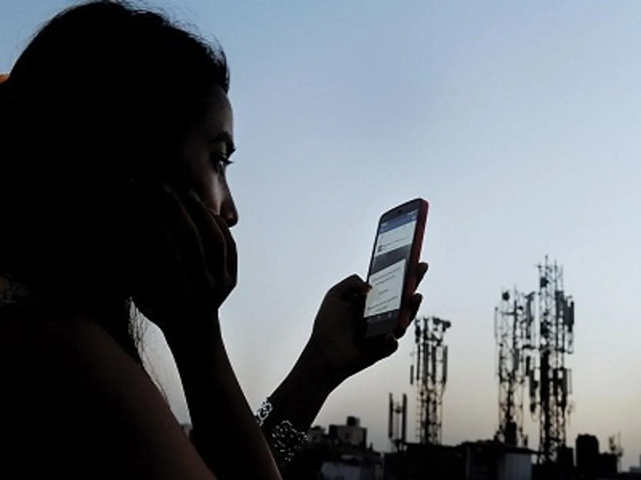 Are poor network connectivity & call drops bothering you? DoT assures to standby, take corrective measures with judicial usage of data