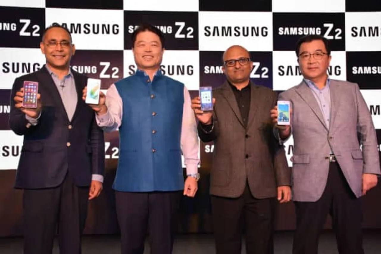 Samsung launches 4G smartphone-Z2 for Rs 4,590
