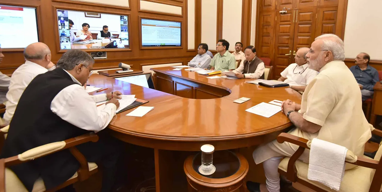 Narendra Modi urges officials to use technology to ensure speedy resolution of issues
