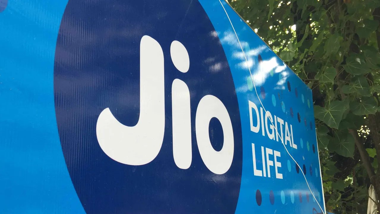 Reliance Jio 4G mobile phones starting Rs 1000