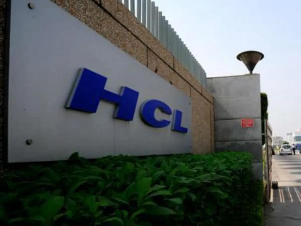 HCL to buy mortgage BPO provider Urban Fulfillment Services